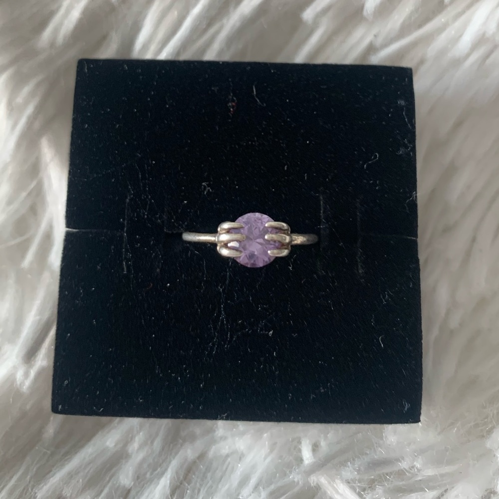 Verameat Little monster Alexandrite ring